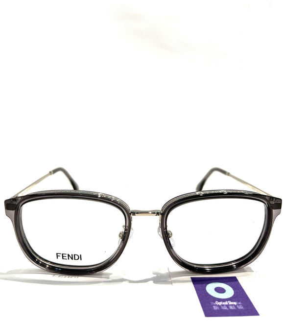 FENDI FE50112U